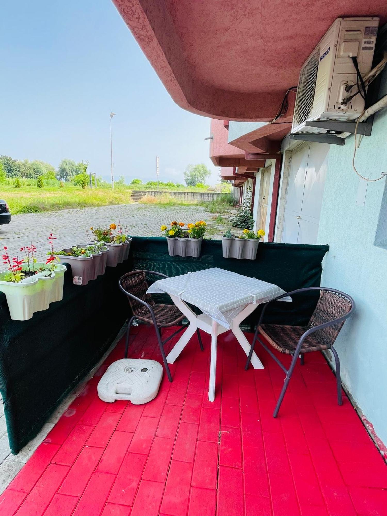 Front Beach Exclusive Apartments Struga Eksteriør bilde